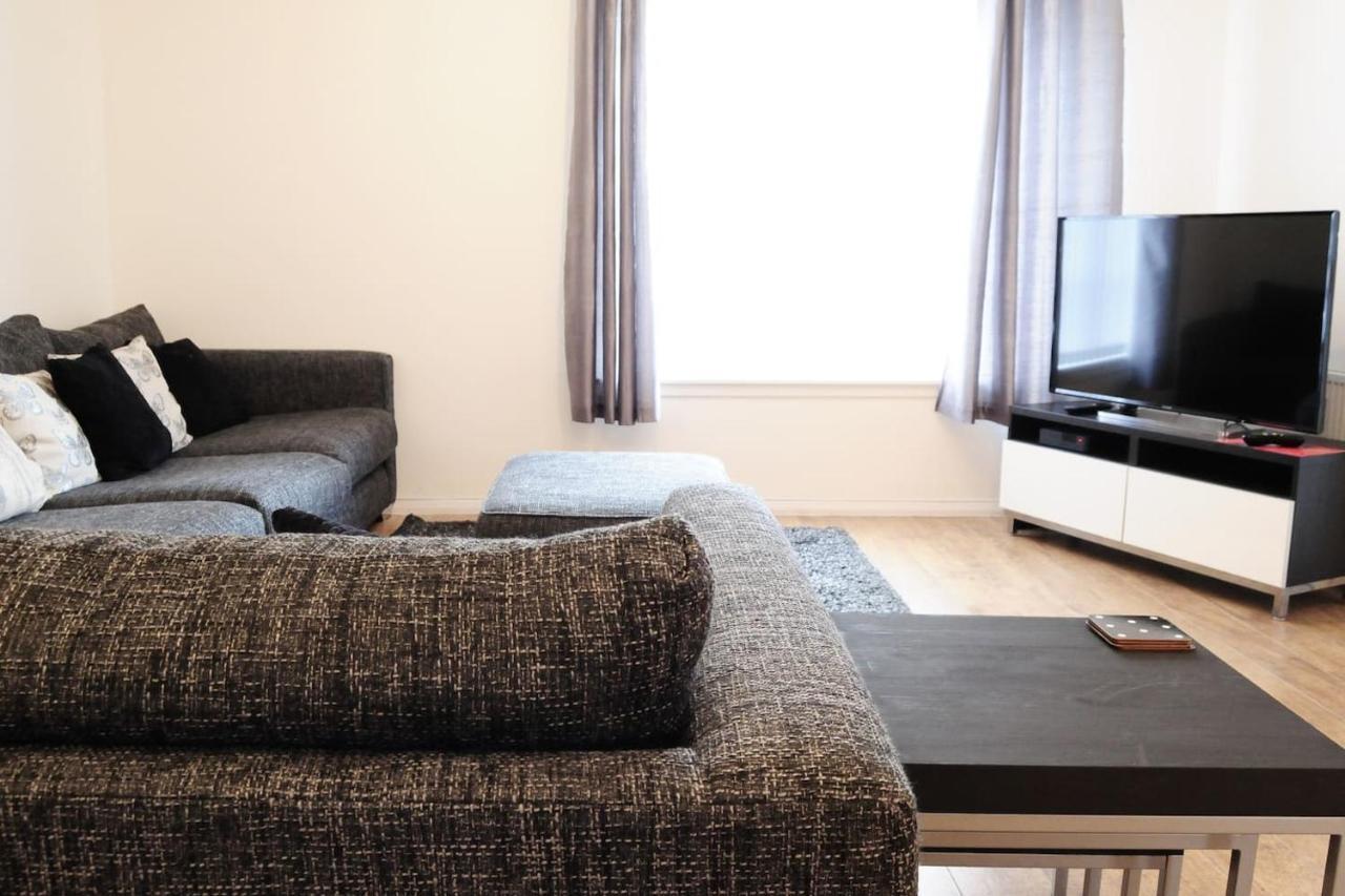 Peaceful And Quiet Apartment In A Bustling City Edinburgh Bagian luar foto