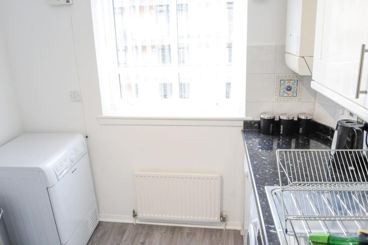 Peaceful And Quiet Apartment In A Bustling City Edinburgh Bagian luar foto